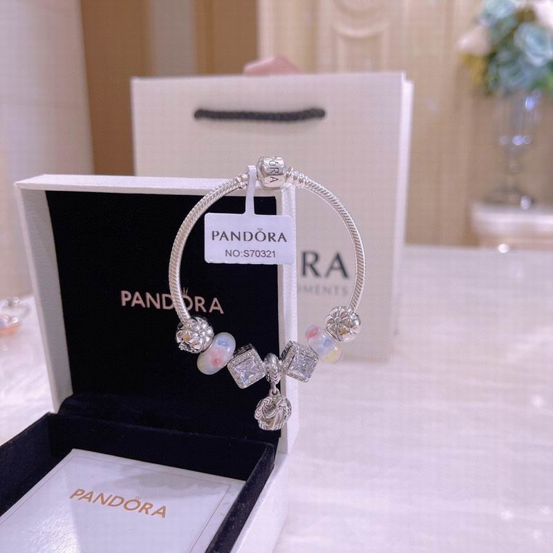 Pandora bracelet 16-21 01yxx46